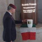 L’ANPdI RENDE OMAGGIO AI CADUTI CHE RIPOSANO SUL GRAPPA E PORTA A TERMINE LA “STAFFETTA DEGLI EROI” GIUNTA ALLA 9^ EDIZIONE – Il Monte Grappa e il suo Sacrario militare rappresentano un emblema di eroismo e abnegazione, testimoniando gli eventi storici che hanno segnato…